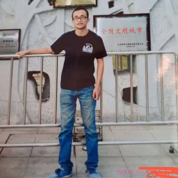 江苏36岁单身帅哥真诚找对象-酒泉征婚相亲网