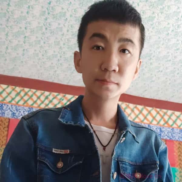 甘肃28岁单身帅哥真诚找对象-酒泉征婚相亲网
