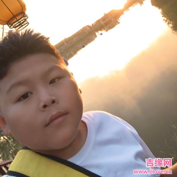 24岁岁辽宁单身帅哥 - 酒泉吉缘网